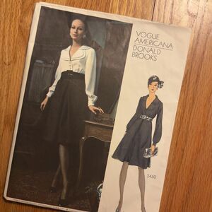 Donald Brooks Vogue Americana 1970s Sewing Pattern High Waisted Dress (2450)